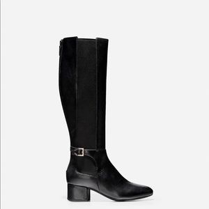 Cole Hann Black leather boots